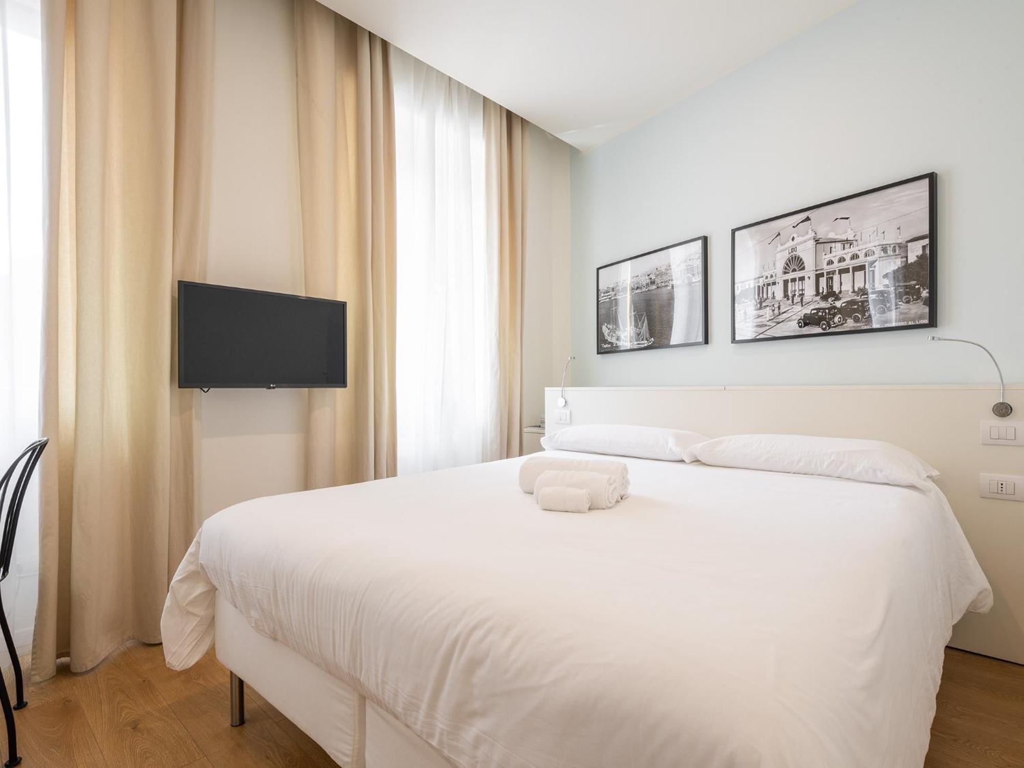 Dome Hotell Cagliari Exteriör bild